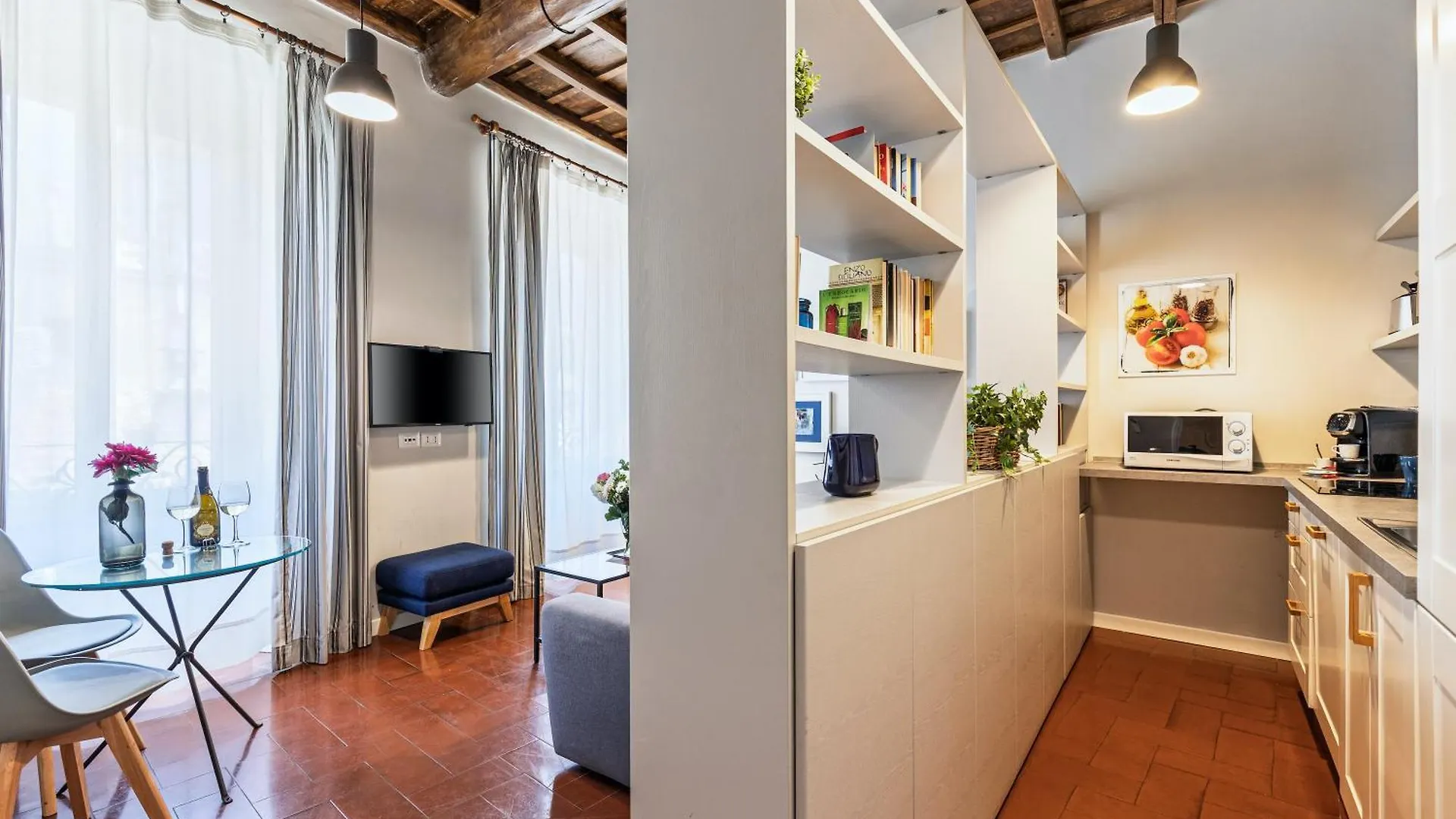 Rome As You Feel - Grotta Pinta Apartments 0*,  Italia