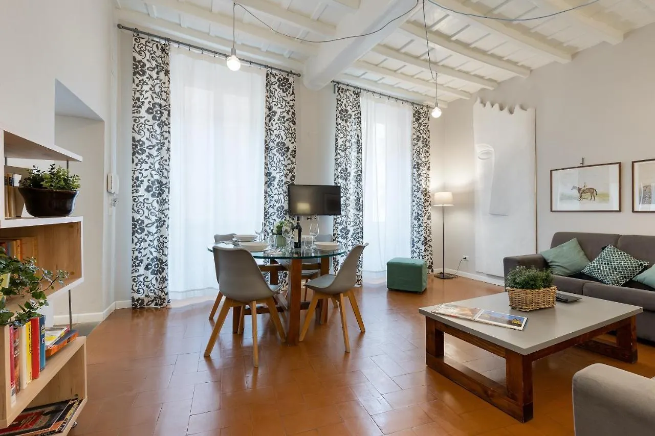 Rome As You Feel - Grotta Pinta Apartments 0*,  איטליה